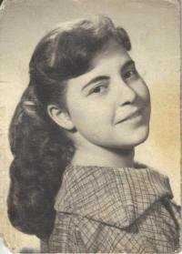Hilda Nieves